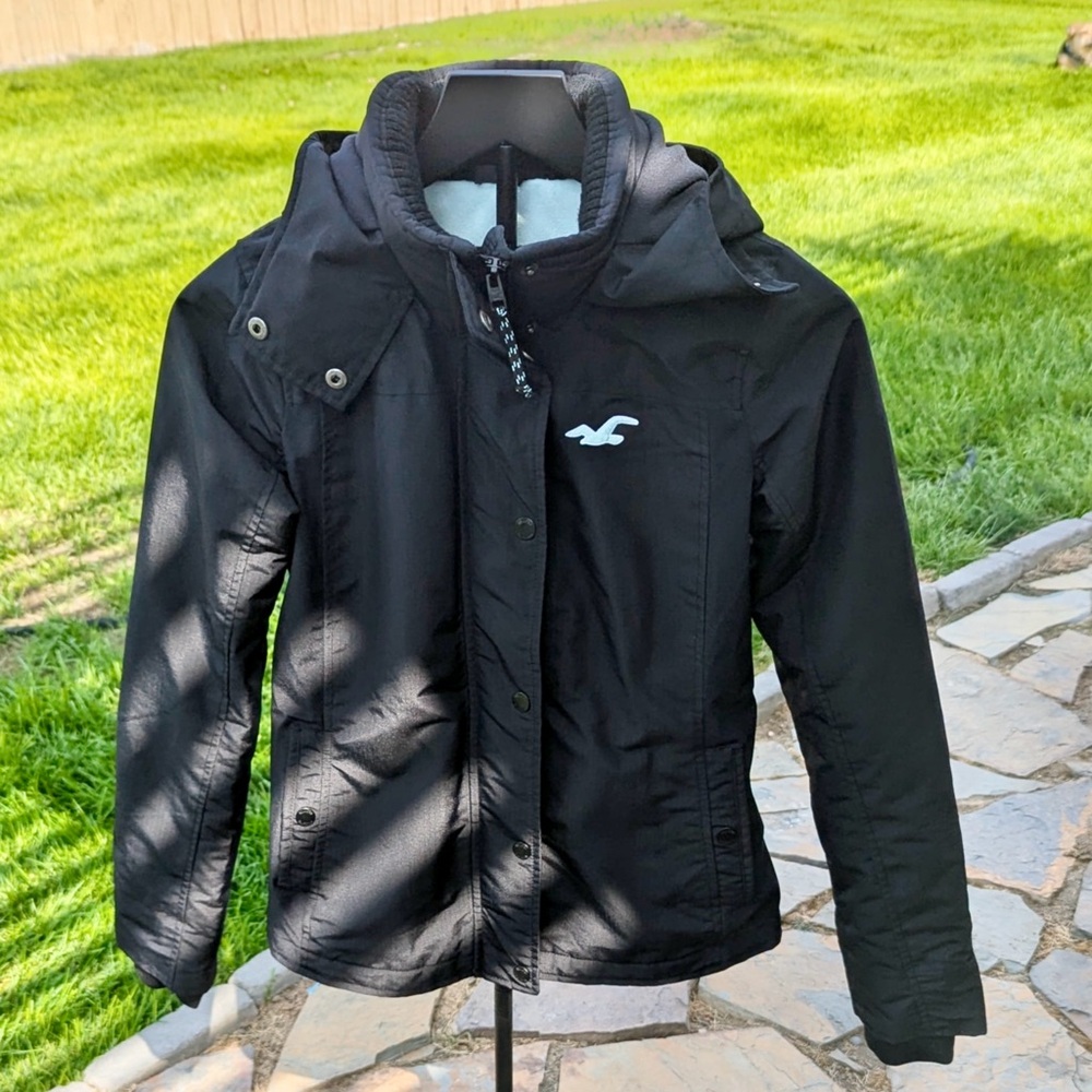 Hollister Black Hooded Puffer Jacket